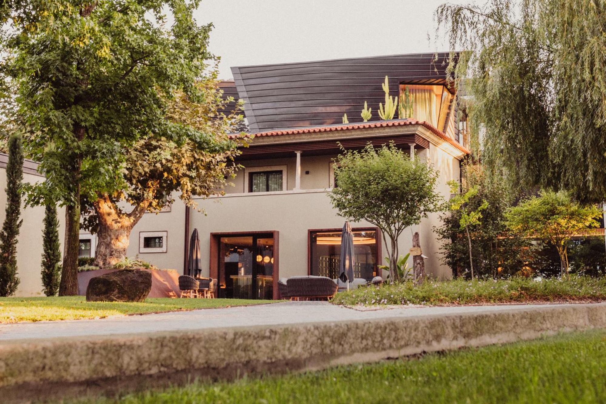Quinta De Silvalde Hotel Santo Tirso Exterior photo